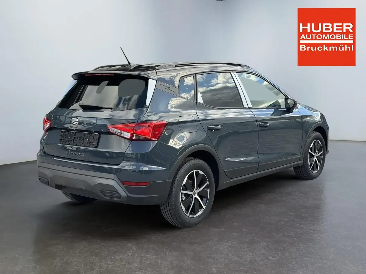 Neu Seat Arona Style 116 PS (85 kW) 2026 Fjord blau / schwarzes dach SUV