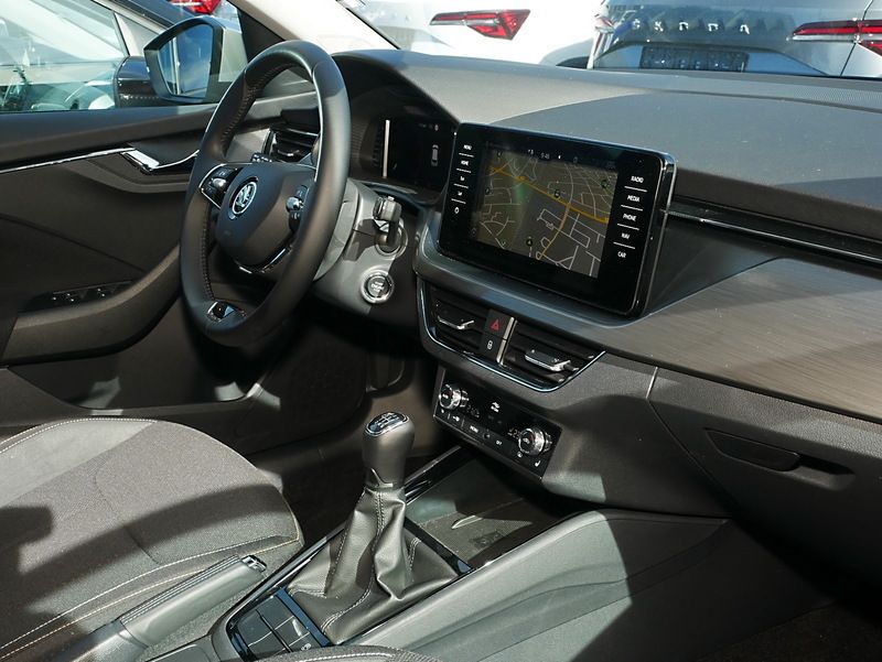 Gebraucht Skoda Kamiq ScoutLine 150 PS (110 kW) 2023 Graphitegrau metallic SUV