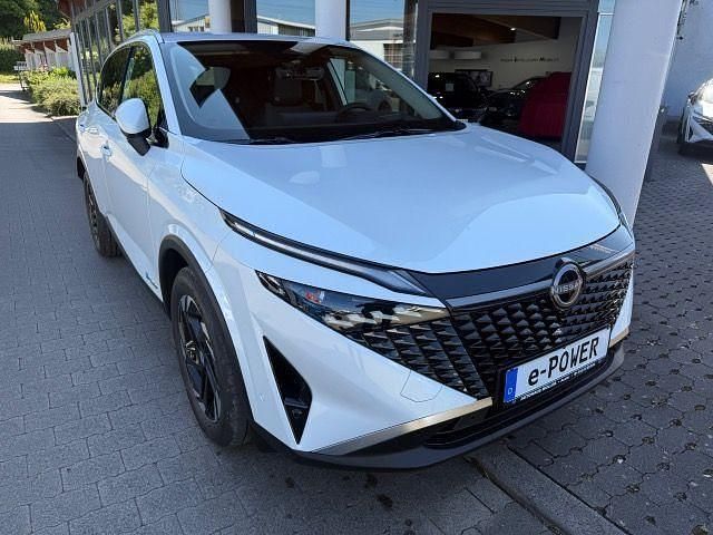 Pearl white Neu 2025 Nissan Qashqai N-Connecta SUV | 40.790 € (Teuer) - Bild 1/4