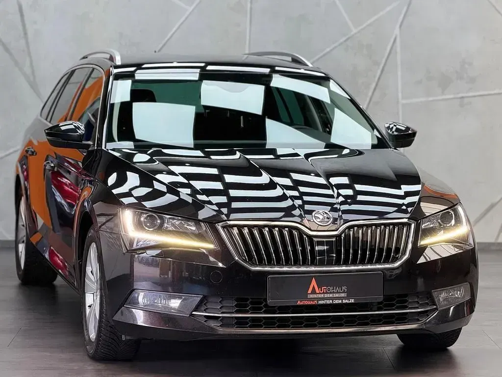 Gebraucht Skoda Superb Style 190 PS (139 kW) 2017 Schwarz Limousine