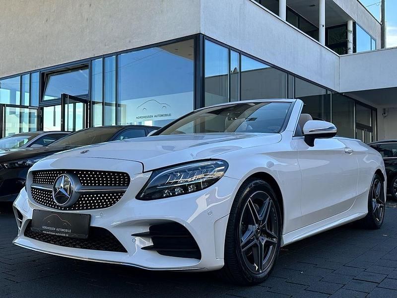 Weiß Gebraucht 2021 Mercedes C180 AMG line Cabrio | 34.890 € (Fairer Preis) - Bild 1/4