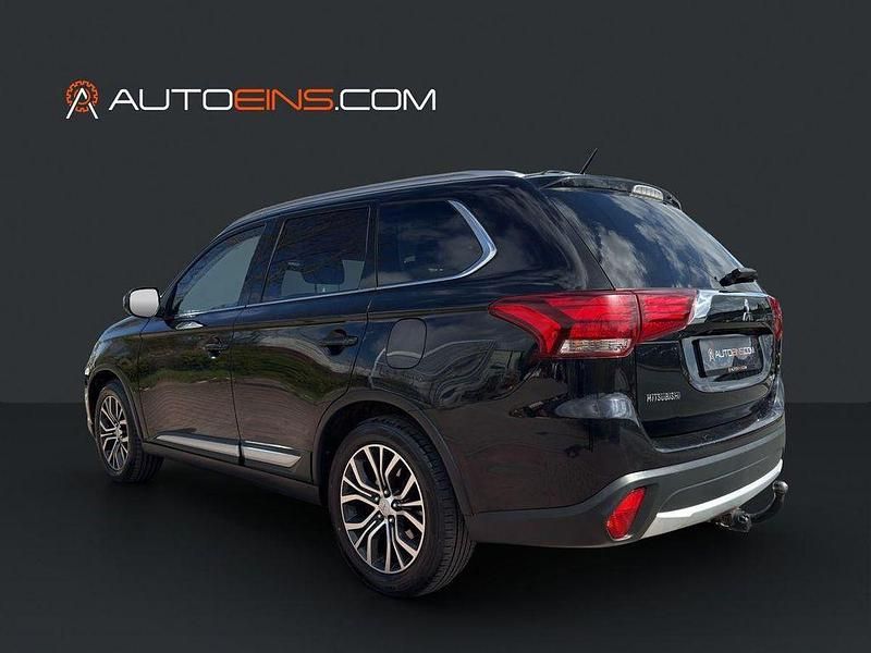 Gebraucht Mitsubishi Outlander 150 PS (110 kW) 2017 Schwarz SUV