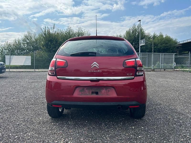 Gebraucht Citroën C3 PureTech 68 PS (50 kW) 2013 Rot Limousine