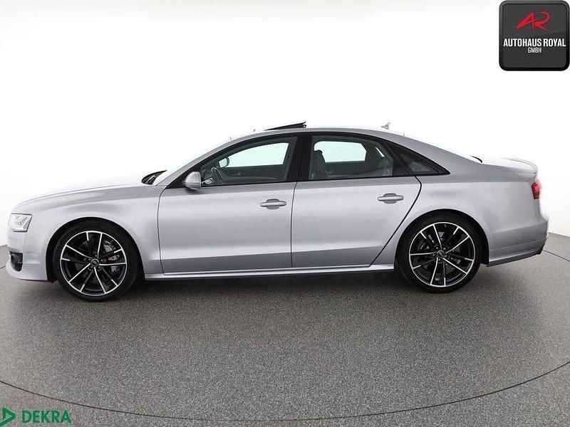 Gebraucht Audi S8 plus Sport 605 PS (444 kW) 2017 Florettsilber Limousine