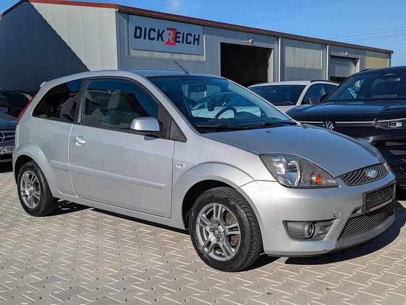 Silber Gebraucht 2008 Ford Fiesta Kleinwagen | 1.750 € (Fairer Preis) - Bild 1/4