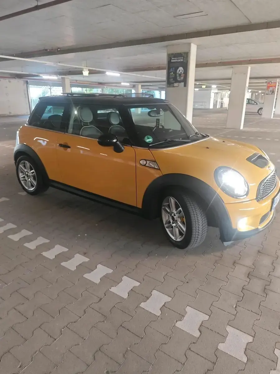 Gebraucht Mini Cooper 174 PS (127 kW) 2007 Gelb Kleinwagen