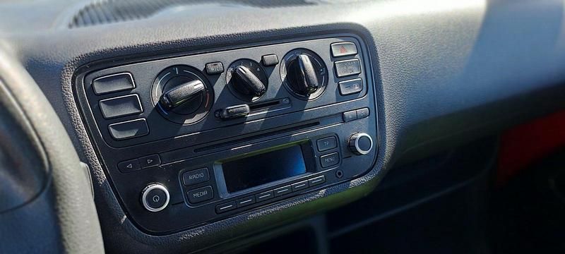 Second-hand Seat Mii 60 CP (44 kW) 2014 Roșu Hatchback