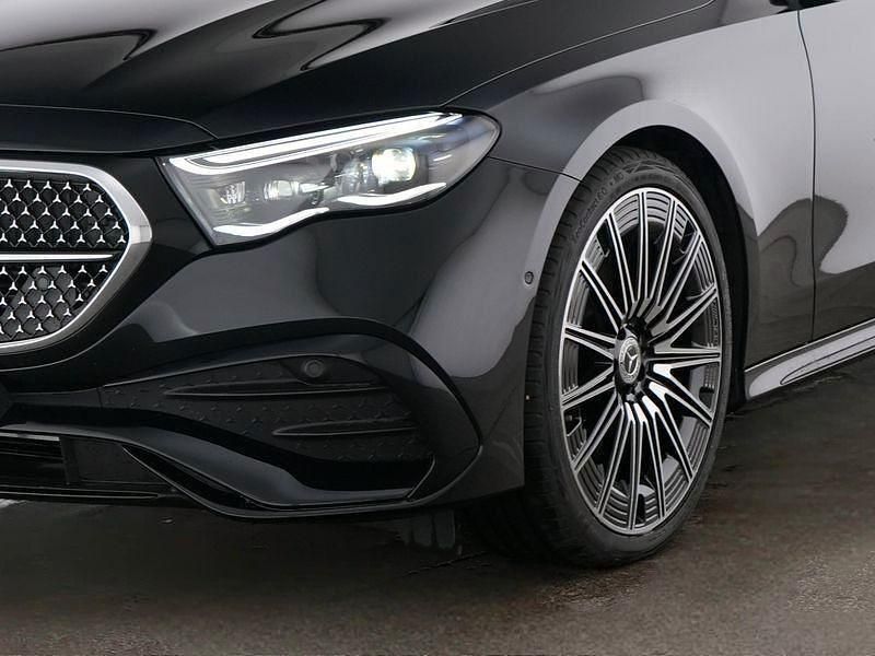 Gebraucht Mercedes E220 Advanced Plus 197 PS (144 kW) 2025 Schwarz Limousine
