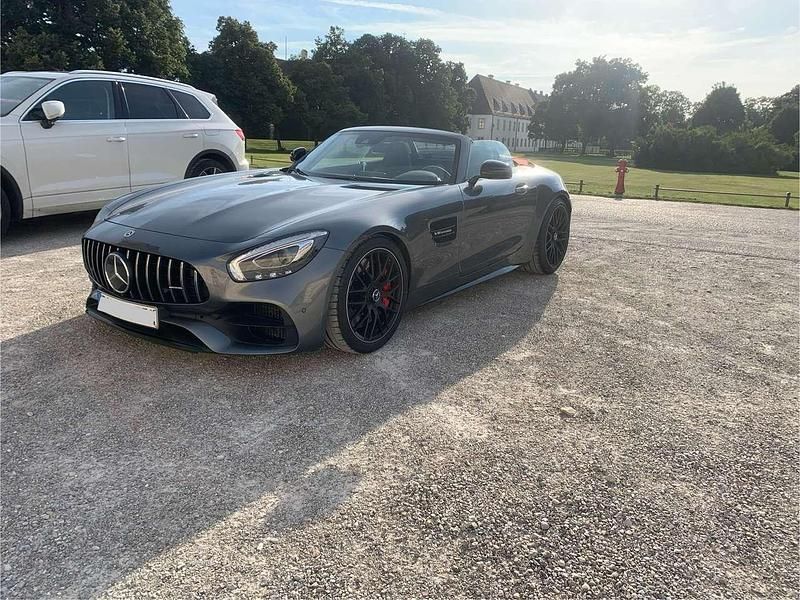 Grau Gebraucht 2018 Mercedes AMG GT C AMG Coupé | 93.499 € (Etwas zu teuer) - Bild 1/4