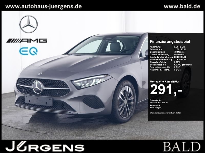 Mountain grey metallic Gebraucht 2024 Mercedes A250 Progressive Limousine | 30.690 € (Fairer Preis) - Bild 1/4