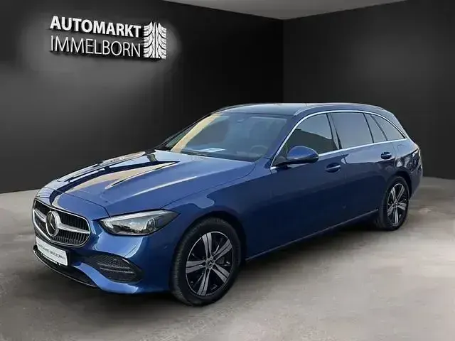 Gebraucht Mercedes C300e 129 PS (94 kW) 2022 Blau Limousine