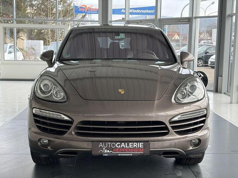 Gebraucht Porsche Cayenne 239 PS (175 kW) 2011 Braun SUV