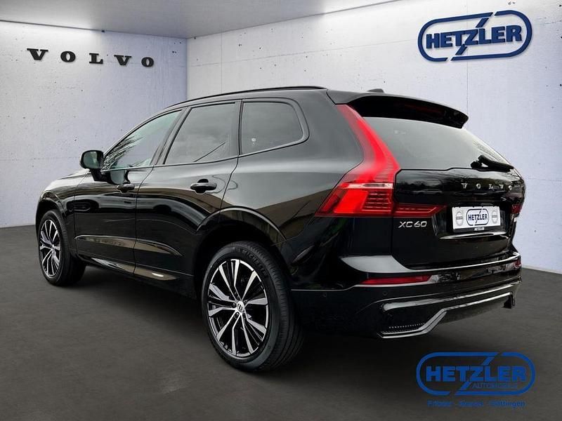 Gebraucht Volvo XC60 Plus 250 PS (183 kW) 2025 Onyx black / metallic SUV