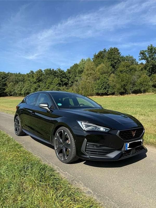Schwarz Gebraucht 2021 Cupra Leon Limousine | 27.400 € (Fairer Preis) - Bild 1/4