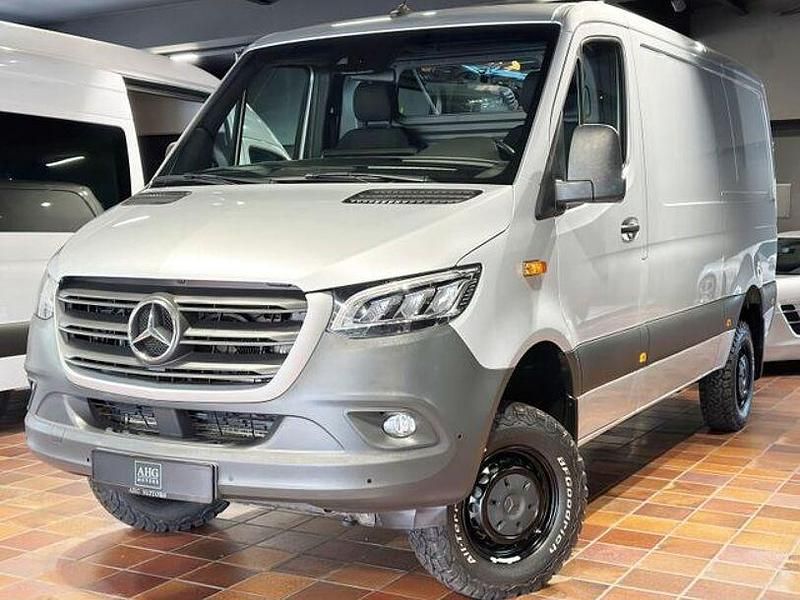 Iridiumsilber metallic mb 9775 Gebraucht 2021 Mercedes Sprinter Van | 52.348 € (Teuer) - Bild 1/3