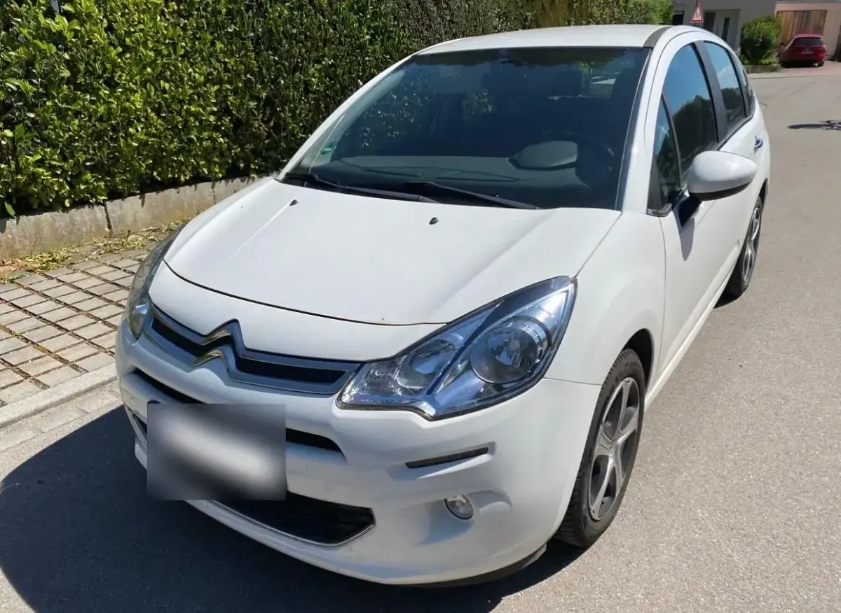 Gebraucht Citroën C3 PureTech 68 PS (50 kW) 2016 Weiß Kleinwagen