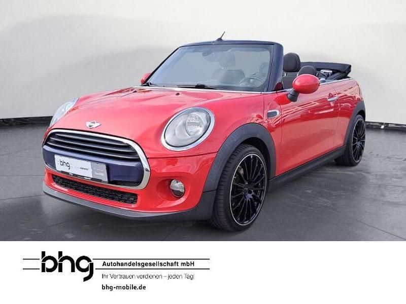 Rot Gebraucht 2017 Mini Cooper Kleinwagen | 18.330 € (Teuer) - Bild 1/4