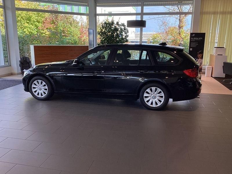 Gebraucht BMW 316 116 PS (85 kW) 2015 Schwarz ii Kombi