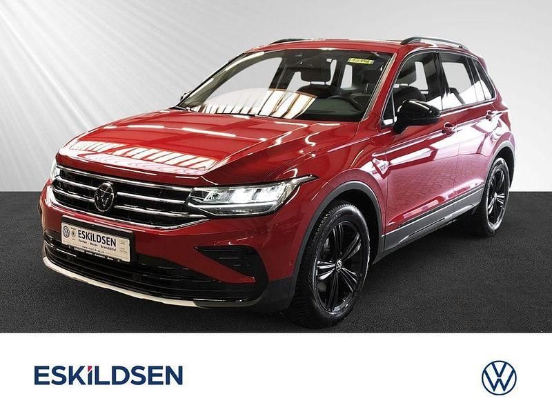 Kings red (rot) Gebraucht 2023 VW Tiguan Sport SUV | 26.980 € (Guter Preis) - Bild 1/4