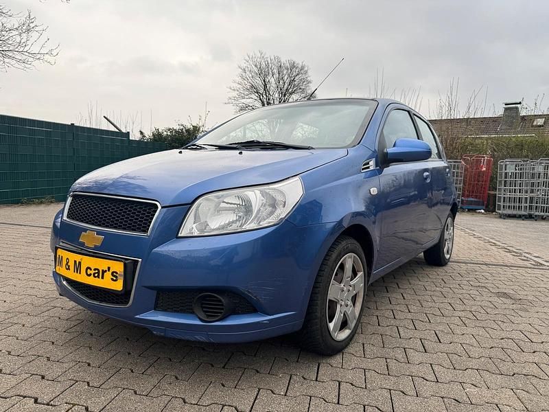 Gebraucht Chevrolet Aveo 84 PS (61 kW) 2010 Blau Limousine
