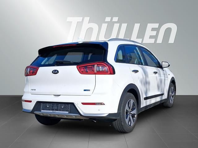 Gebraucht Kia Niro Vision 105 PS (77 kW) 2017 Weiß SUV