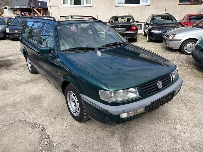 Gebraucht VW Passat S 116 PS (85 kW) 1995 Grün Kombi