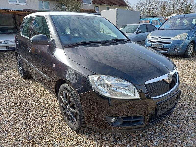 Gebraucht Skoda Fabia Ambiente 69 PS (50 kW) 2008 Schwarz Limousine