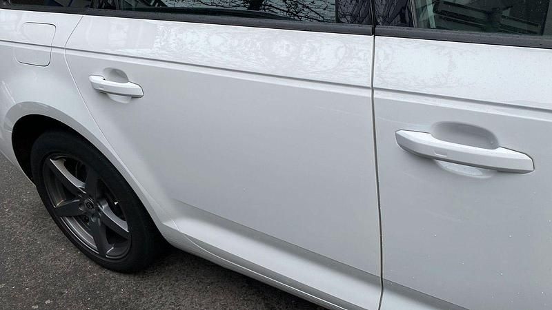 Gebraucht Audi A4 Sport 190 PS (139 kW) 2017 Weiß Kombi