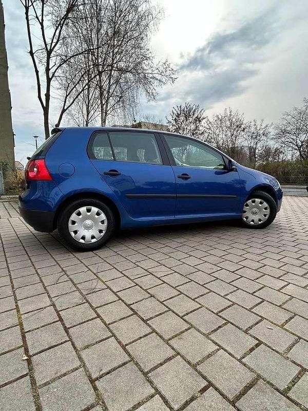 Gebraucht VW Golf IV Trendline 90 PS (66 kW) 2004 Blau Limousine