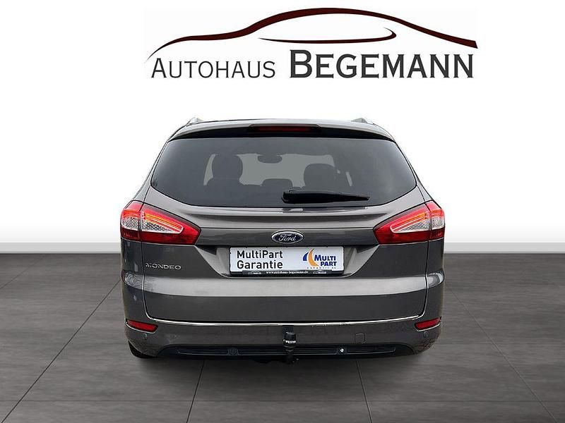 Gebraucht Ford Mondeo Business Edition 140 PS (102 kW) 2014 Braun Limousine