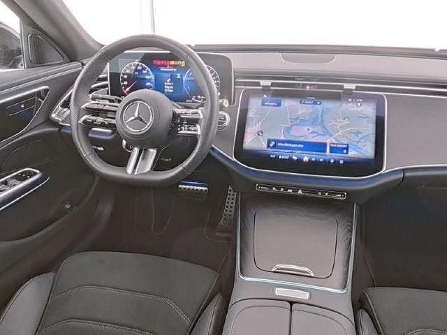 Gebraucht Mercedes E300 AMG line 313 PS (230 kW) 2024