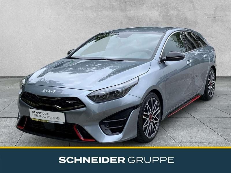 Lunar silber Gebraucht 2023 Kia ProCeed Kleinwagen | 27.890 € (Fairer Preis) - Bild 1/4