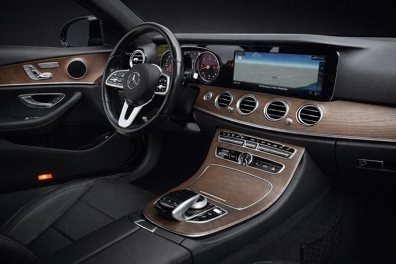 Gebraucht Mercedes E400 340 PS (250 kW) 2018 Schwarz Limousine