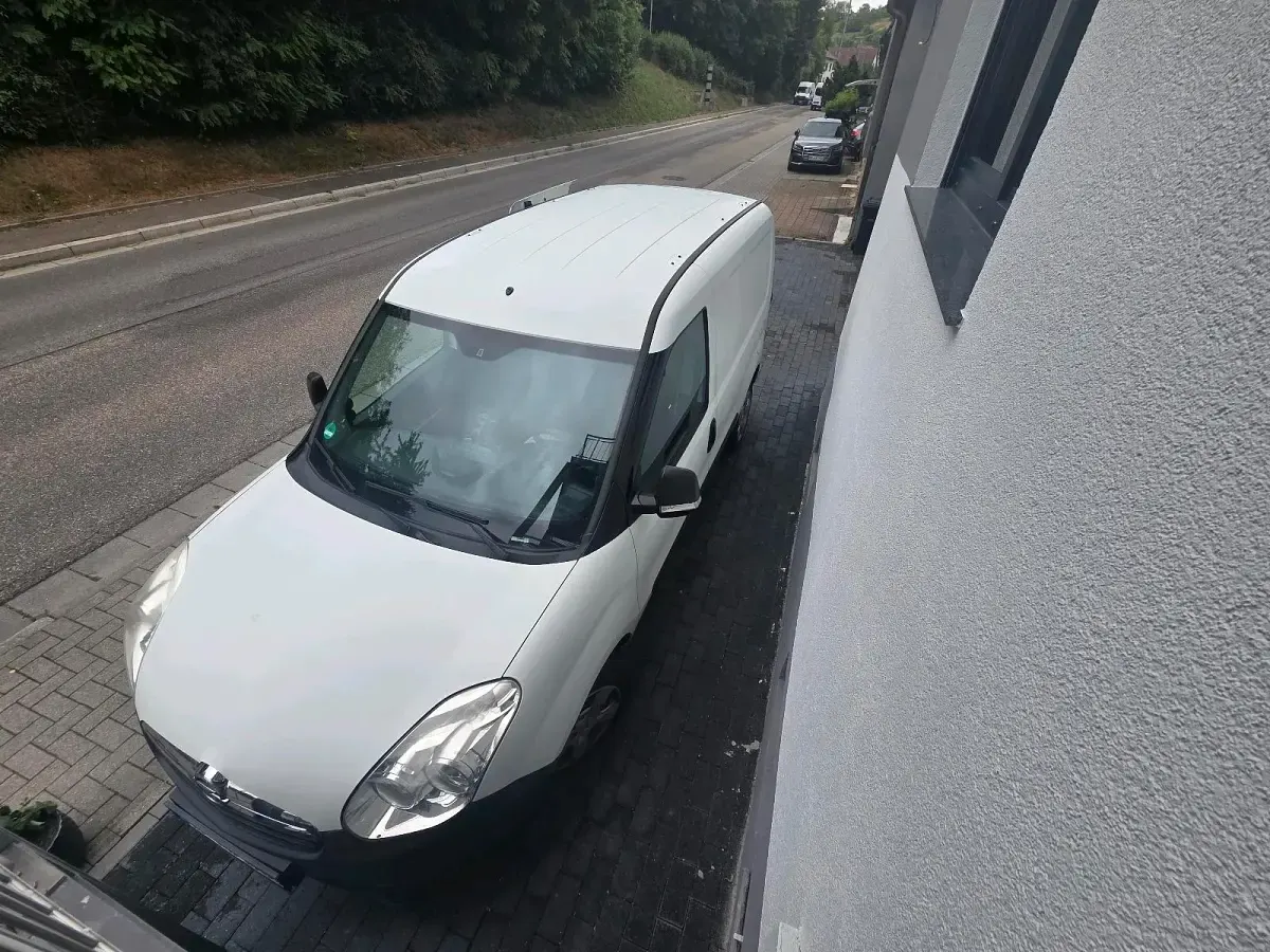 Gebraucht Opel Combo S 105 PS (77 kW) 2015 Weiß Van / Kleinbus