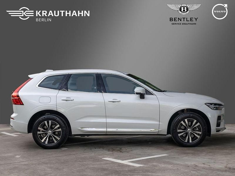 Gebraucht Volvo XC60 Core 253 PS (186 kW) 2024 Weiß SUV