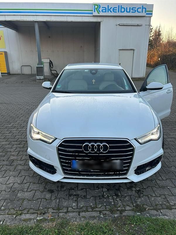 Weiß Gebraucht 2017 Audi A6 Sport Limousine | 19.999 € (Fairer Preis) - Bild 1/4