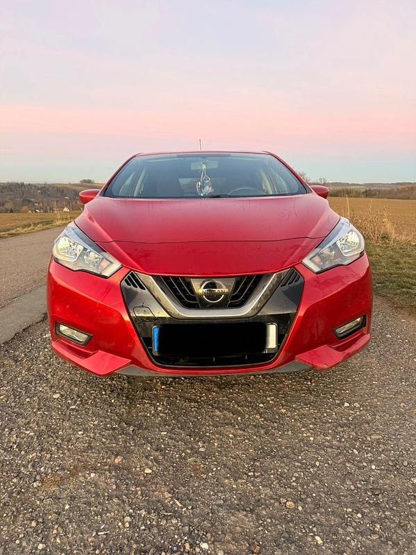 Gebraucht Nissan Micra N-Connecta 101 PS (74 kW) 2020 Rot Kleinwagen