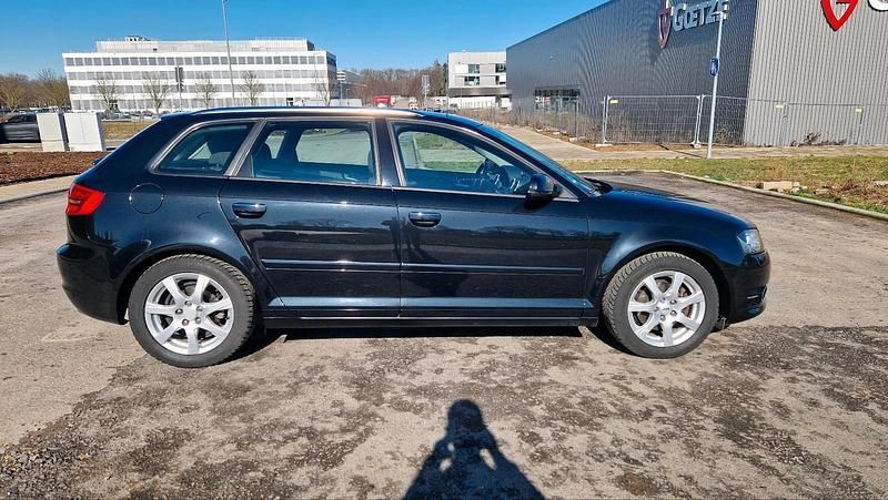 Gebraucht Audi A3 Ambition 125 PS (91 kW) 2011 Schwarz Kleinwagen