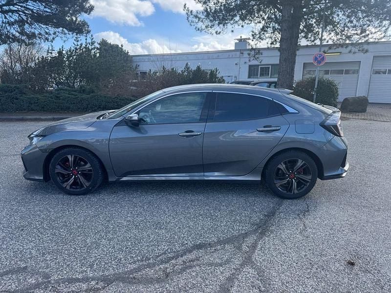 Gebraucht Honda Civic Elegance 129 PS (94 kW) 2018 Grau Limousine