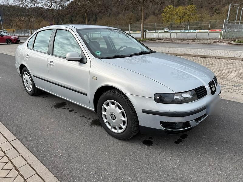 Gebraucht Seat Toledo 125 PS (91 kW) 2000 Silber Limousine