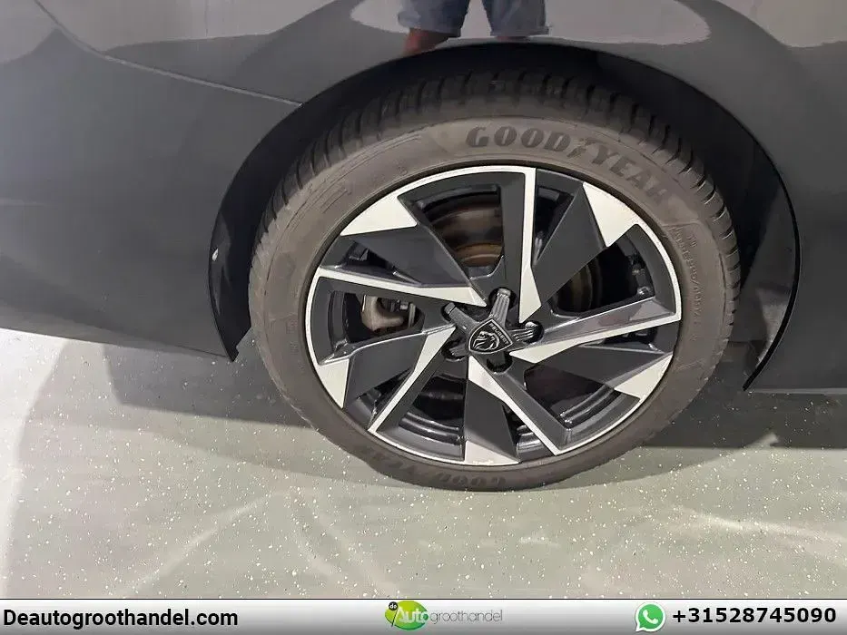 Gebraucht Peugeot 308 SW Allure 150 PS (110 kW) 2023 Schwarz Kombi