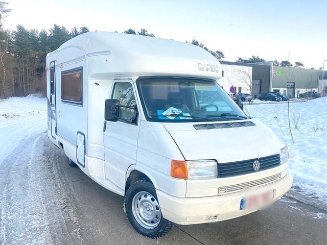 Weiß Gebraucht 1995 VW T4 Van | 13.950 € - Bild 1/4