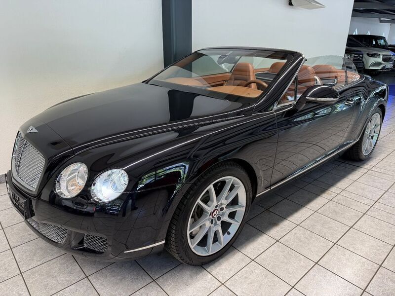 Schwarz Gebraucht 2010 Bentley Continental GT Convertible Cabrio | 44.999 € - Bild 1/4