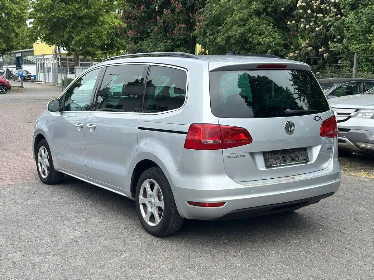 Gebraucht VW Sharan 150 PS (110 kW) 2010 Grau Van / Kleinbus