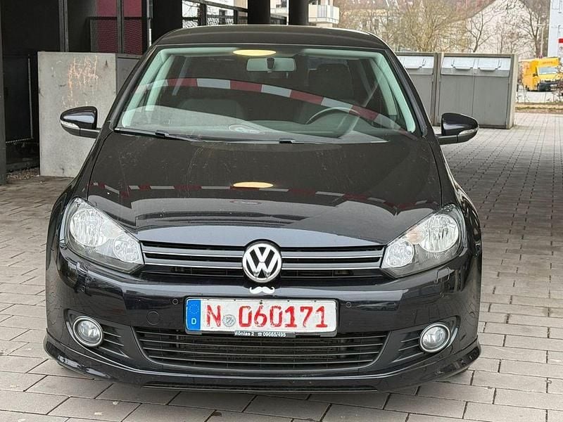 Gebraucht VW Golf VI Comfortline 102 PS (75 kW) 2009 Schwarz Kleinwagen