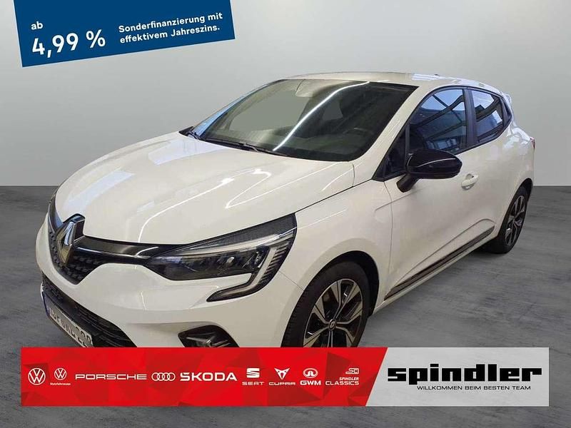 Gletscherweiss Gebraucht 2023 Renault Clio V Limousine | 18.480 € (Etwas zu teuer) - Bild 1/4