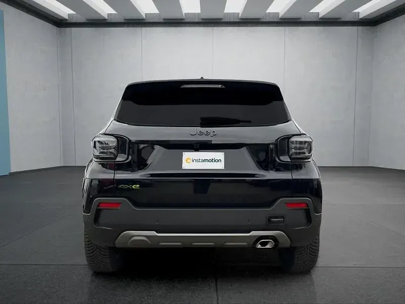 Neu Jeep Avenger 145 PS (106 kW) 2026 Schwarz SUV