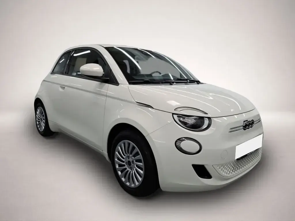 Gebraucht Fiat 500e 86 kW (118 PS) 2023 Weiß