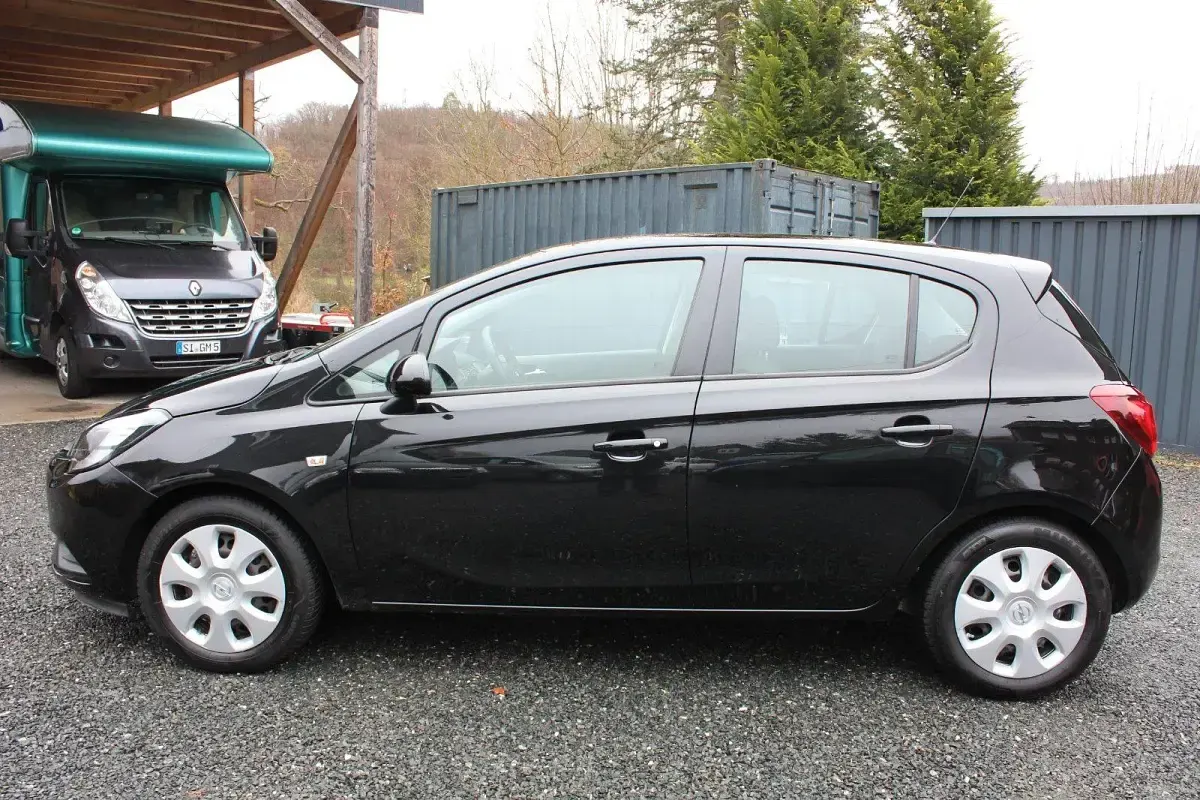 Gebraucht Opel Corsa 69 PS (50 kW) 2018 Schwarz Kleinwagen