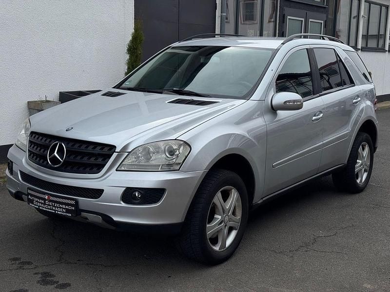 Gebraucht Mercedes ML280 190 PS (139 kW) 2006 Grau SUV